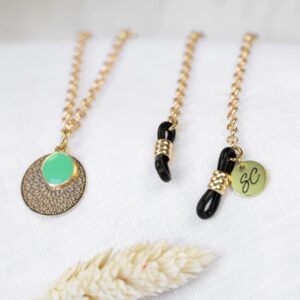 Brilkoortje</br> Georgi Green charm</br> Kleur: Goud/Groen