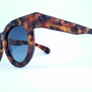 Theo eyewear</br> Mille+81</br> Kleur: Bruin Dav